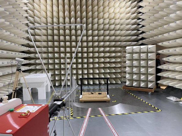 Semi-anechoic chamber